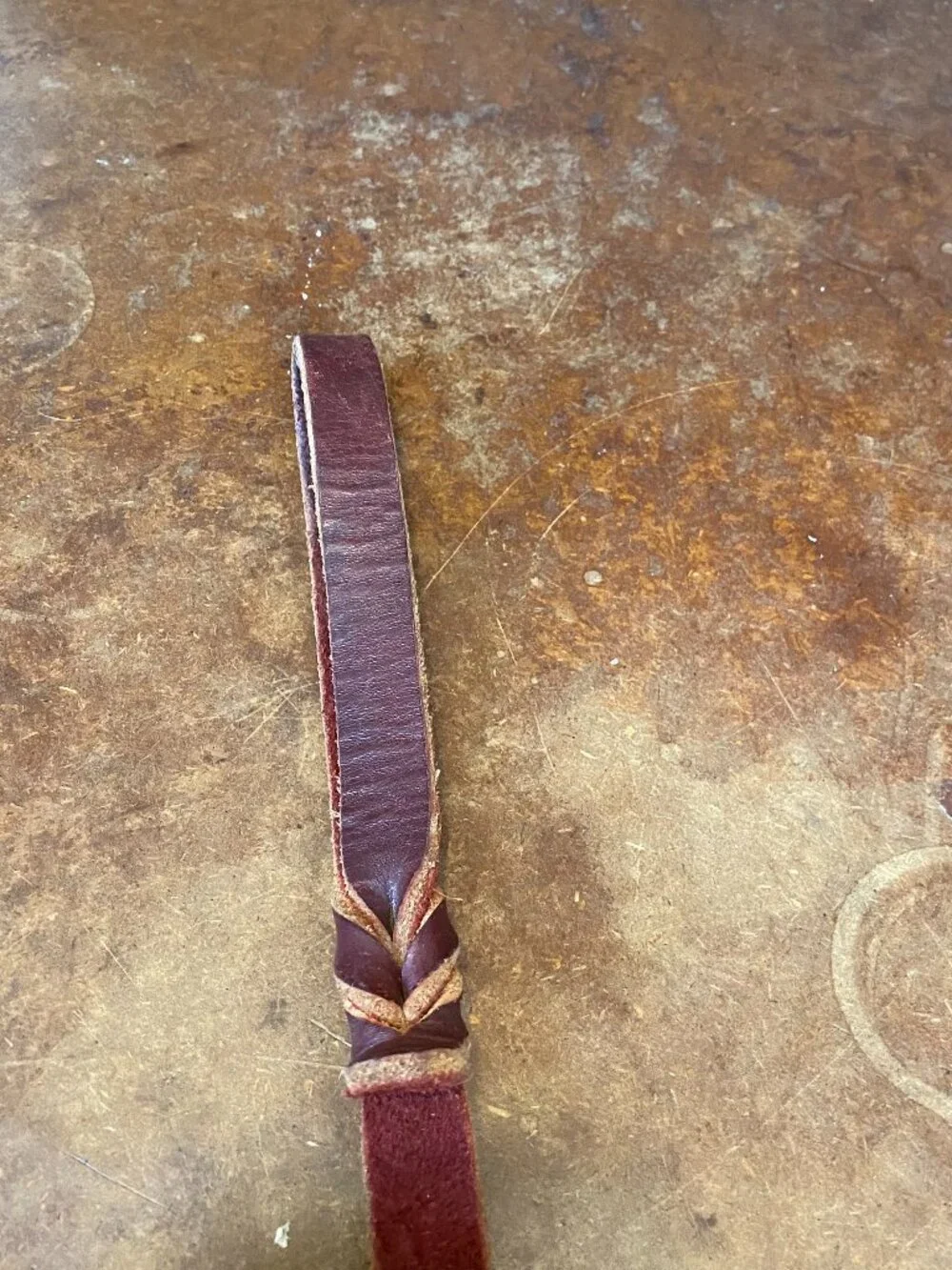 Leather Dog Leash 1/2'' x 48'' Burgundy Latigo Leather Leash Brass Snap Hook
